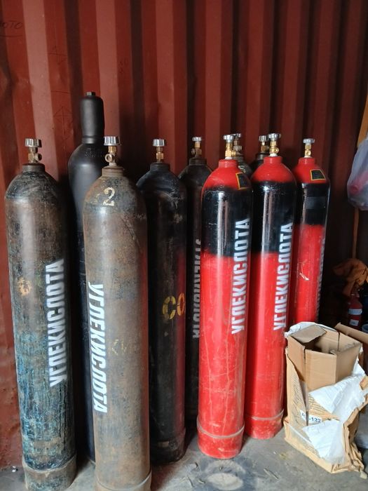 Продам  газбаллон