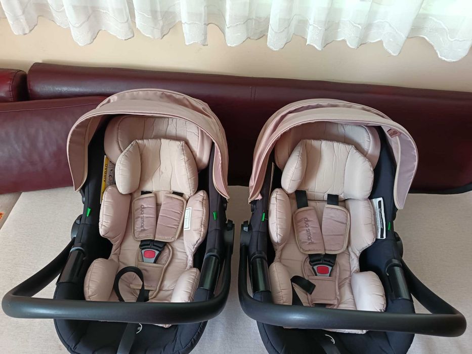 Количка Chipolino Duo Smart 3в1, Столчета за кола, Столчета за хранене Milk Shake, Обиколници Cotton Hug, Нагревател Chicco! !