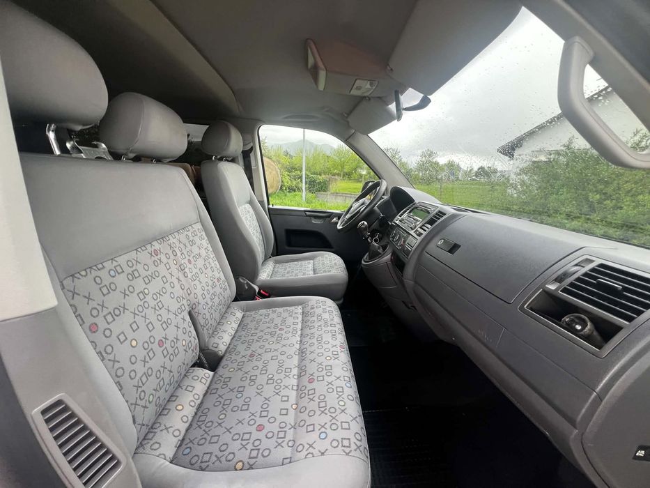 Vw Caravelle Lung 8+1 An Fabricatie 10/2014 2.0 Tdi 140 Cp 6+1 Trepte ! Recent Adusa