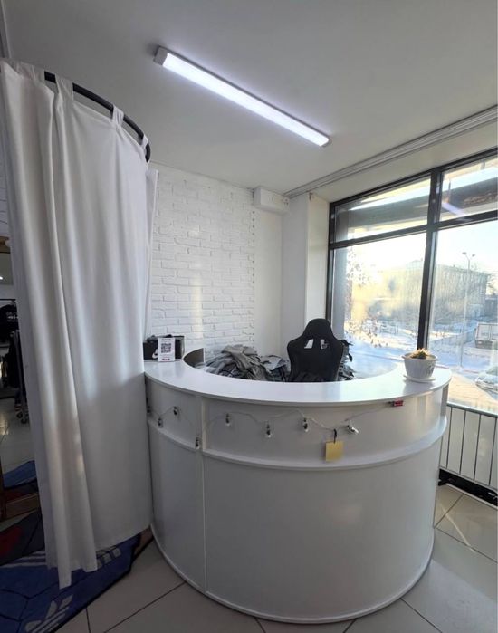 Продам магазин одежды