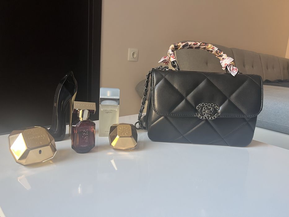 Дамски чанти Chanel