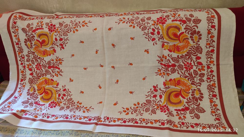 Скатерти  льняные