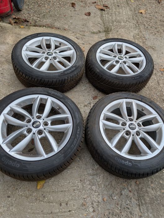 Jante originale Mini Cooper+anvelope Apollo Aspire XP Winter 205/55R17