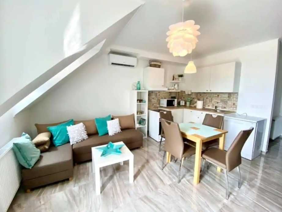 Дава се под наем Тристаен апартамент в Пловдив, Съдийски - 89 кв.м за 382.5 € - Снимка #1