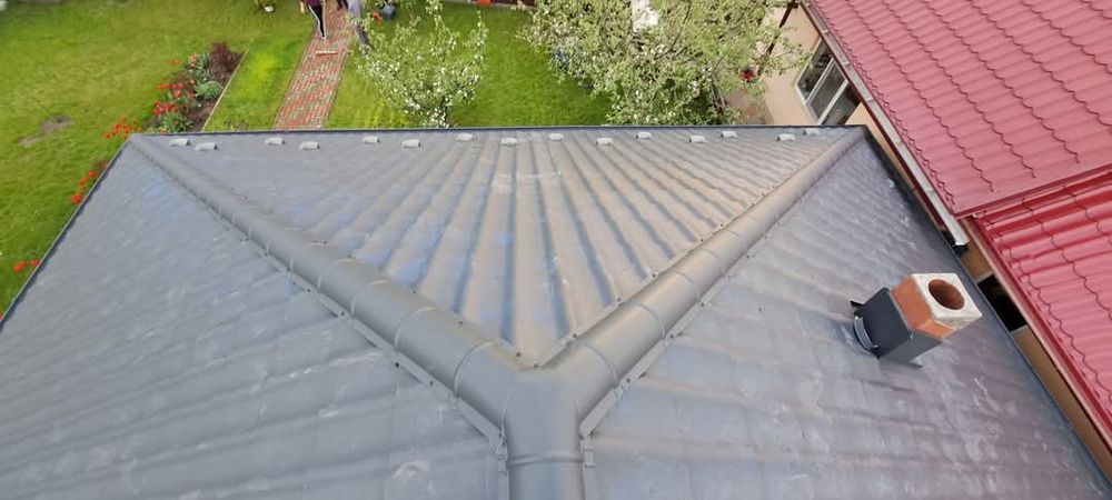 Montaj  acopersuri dulgherie tigla metalica reparati de urgenta