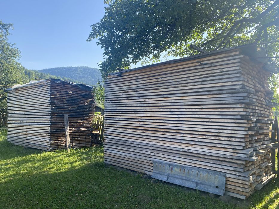 Vand cherestea rasinoase uscata natural (dulapi de brad si molid)