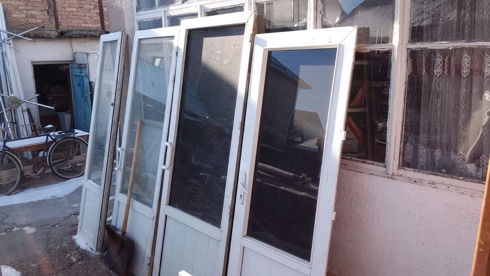 Пластиковые окна б/у