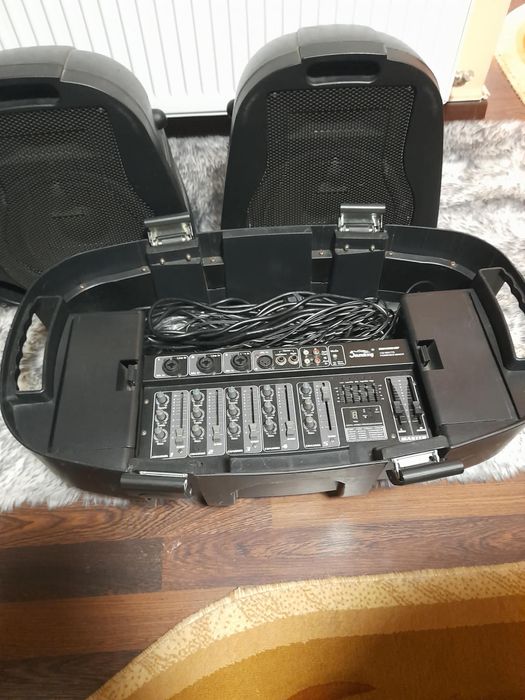 Set boxe cu amplificator si boxa