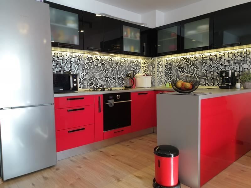 Дава се под наем Тристаен апартамент в София, Борово - 110 кв.м за 612 € - Снимка #2