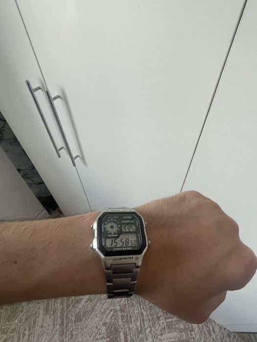 CASIO оригинал часы.купили в Алмате