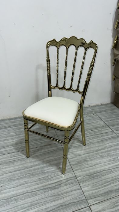 Stul Sotiladi Xitoy maxsuloti