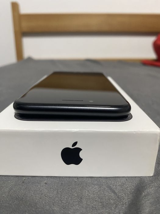 Vand iPhone SE 2020