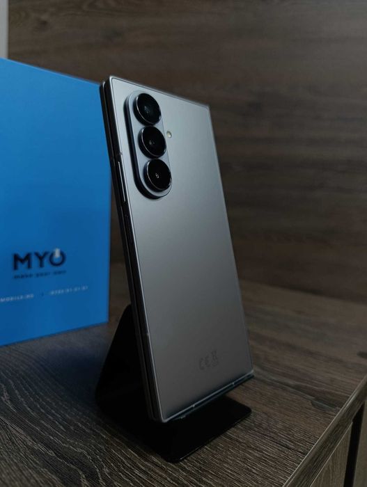 Samsung Galaxy Z Fold 7 | Stare Foarte Buna | 100% Baterie |  Silver Shadow | 512GB | Posibilitate In Rate | Acceptam Si Schimburi