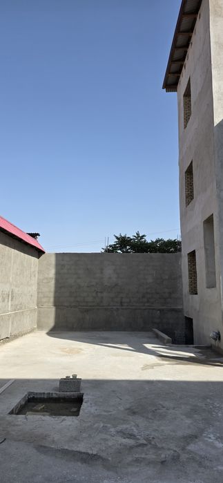 Янги участка 3-каватли подвали Билан бухоро шахар