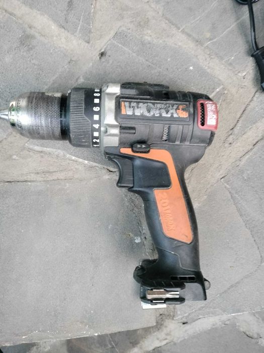 Bormasini Bosch, Work, Hilti cu percuție,