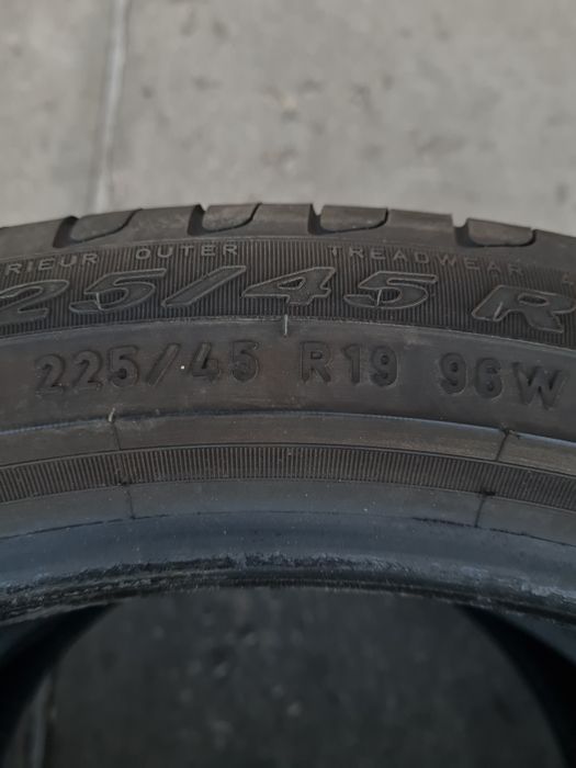 Летни гуми 2 броя PIRELLI Scorpion Verde 225 45 R19 дот 3121