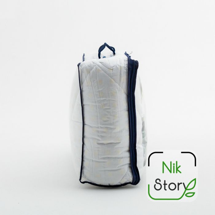 Продам два одеяла 140х205