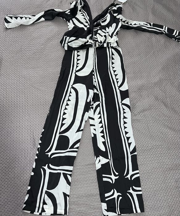 Дамски гащерозони на марката Mango