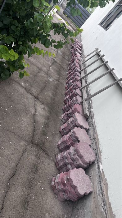 Продаю брусчатки срочно