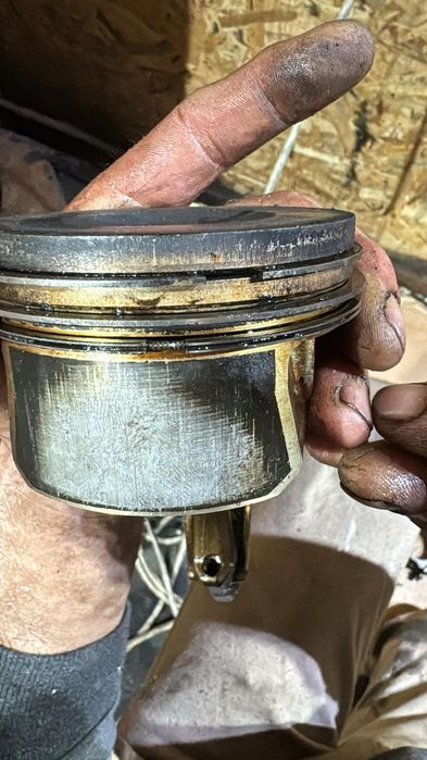 Reparații Motoare Auto & Camioane  Biele, Cuzineti, Consum Ulei, Custom Build sudura TIG etc