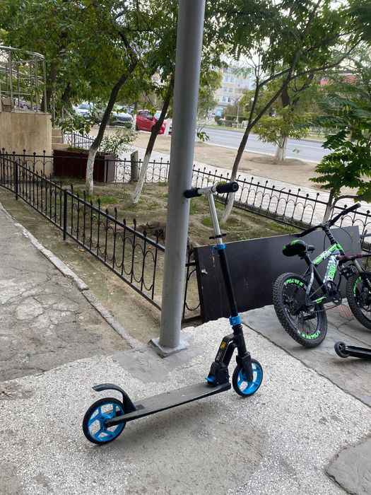 Самокат на возраст от 8лет