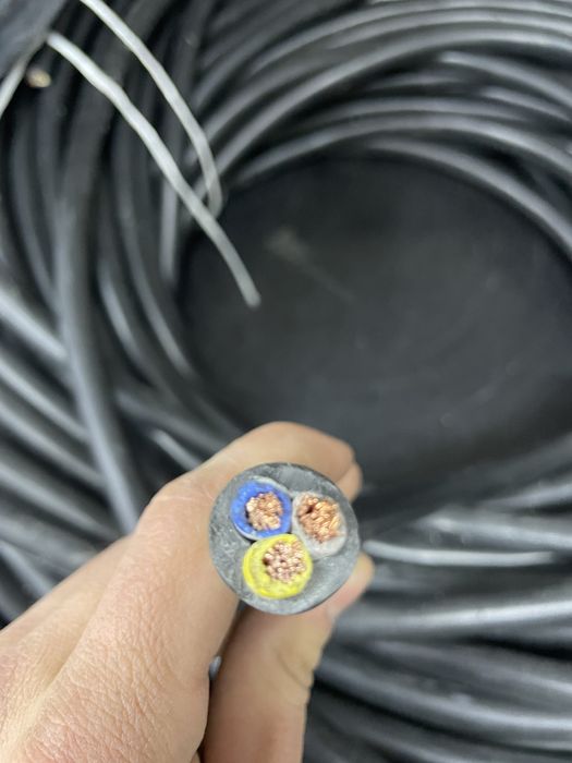 Для зарядки электромобилей. Электротехническая продукция. Узкабель