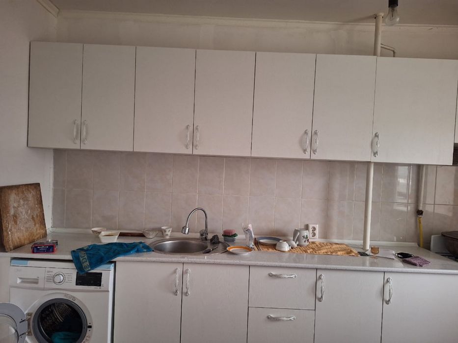 Кухонный гарнитур продам