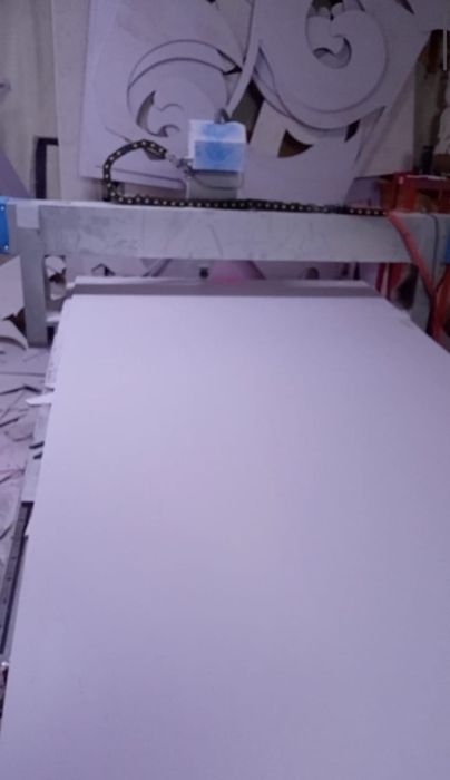 Продам станок фрезерный.