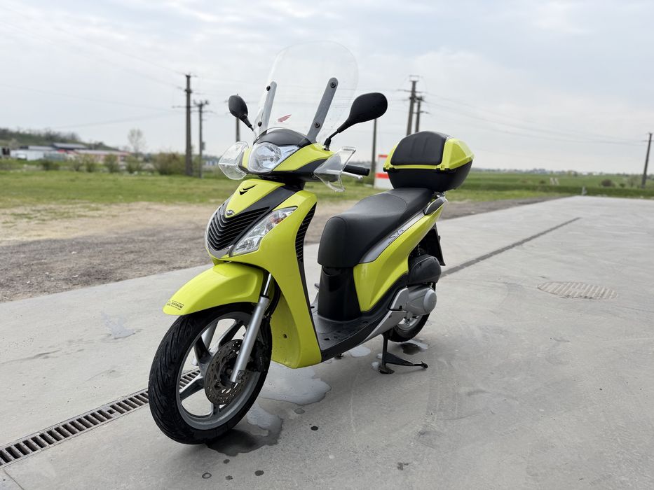 Honda sh 125 i 2010 Germania culoare deosebita
