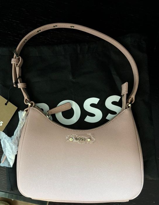 Boss оригинална чанта