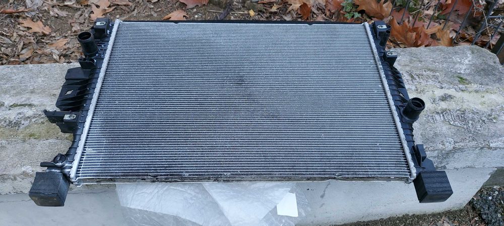 Radiator apa Ford Edge 2015-prezent original 2006481 - E1G3-8005-AG