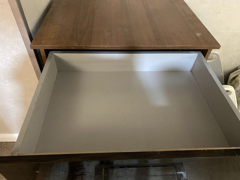 Шкаф кухонный