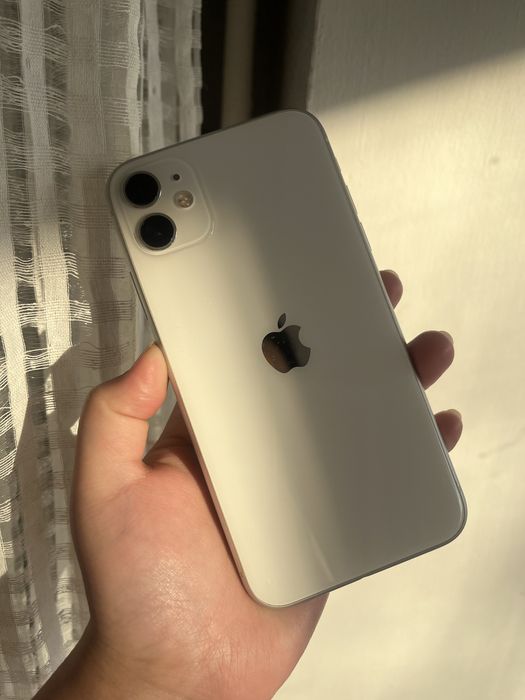 Айфон 11 128гб отличный