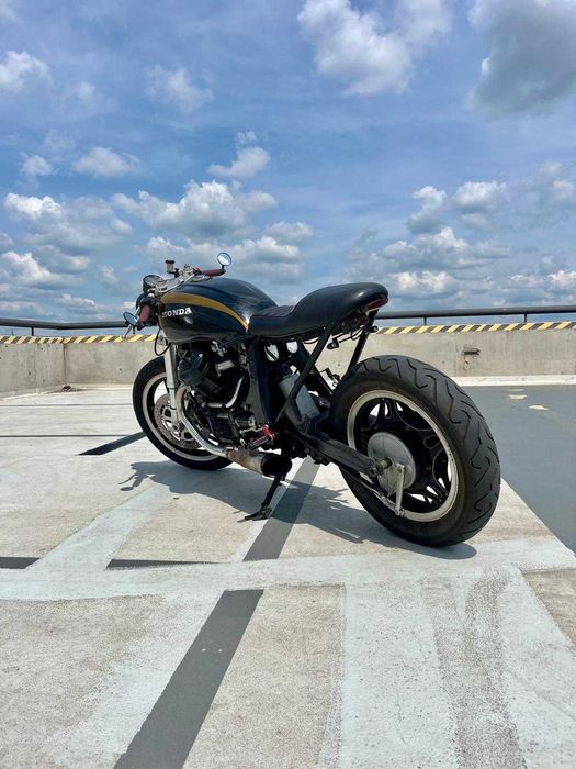 Honda GL 500 Silver Wing – motocicletă clasică, cafe racer,  recondiționată
