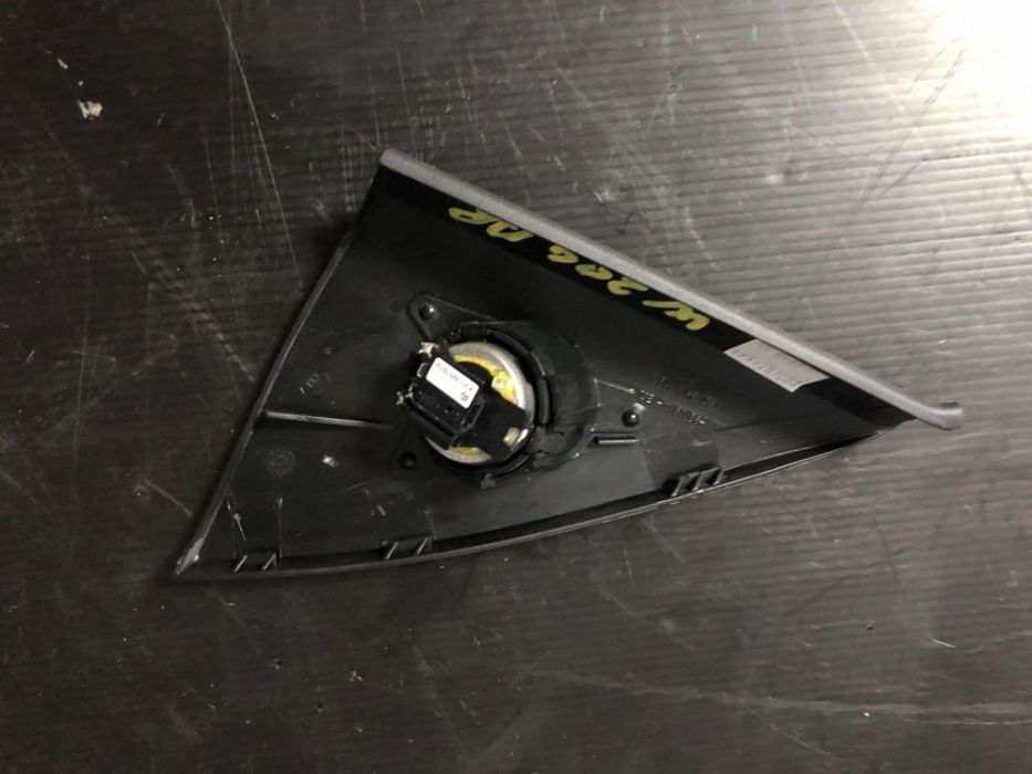 boxa auto dreapta fata mercedes c-class w204