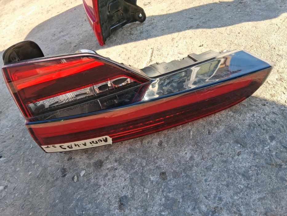 Stopuri / Triple  led Audi A4 B9 Break / Avant :  2016-2020