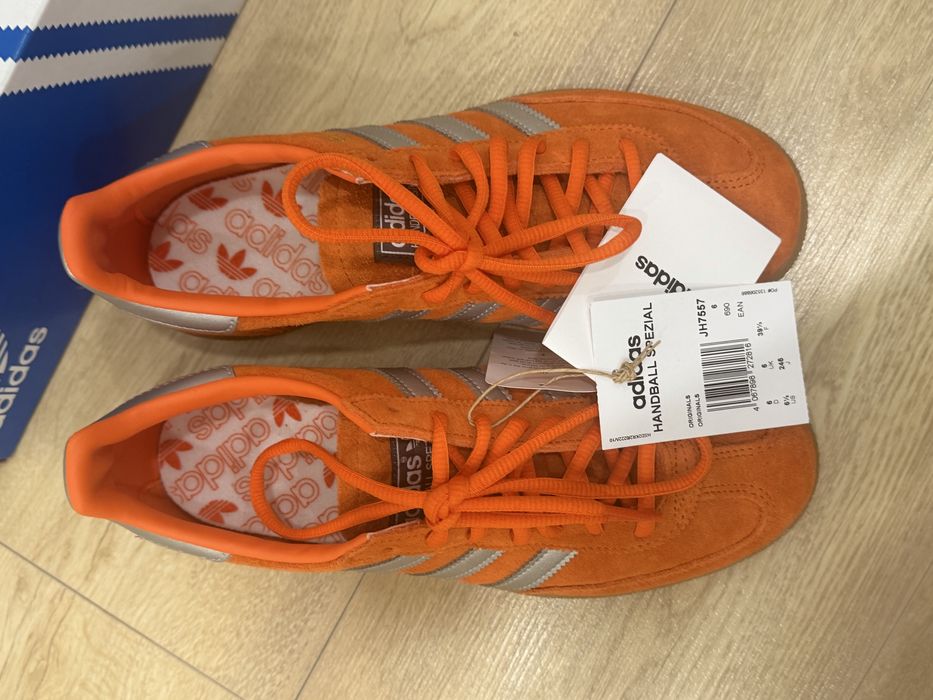 Кроссовки адидас оригинал