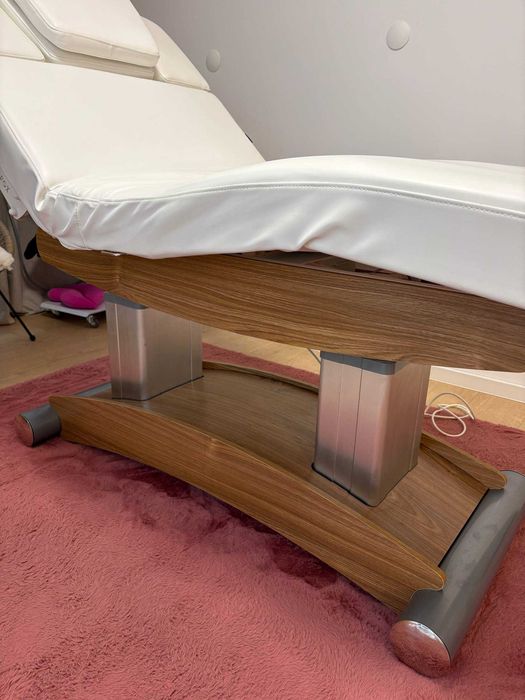 Професионална електрическа масажна кушетка - 5 мотора - 250 кг - Бяла