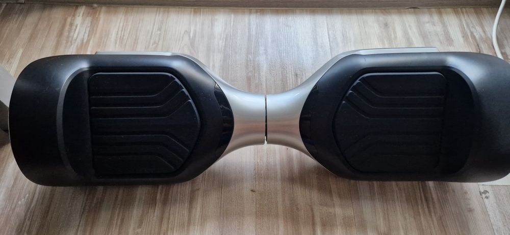 Hoverboard cu difuzor de muzica, lumini LED, pentru adulti si copii