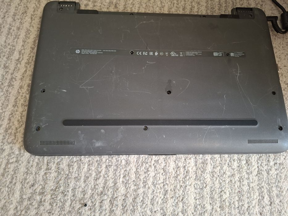 Vând laptop HP 250 G5