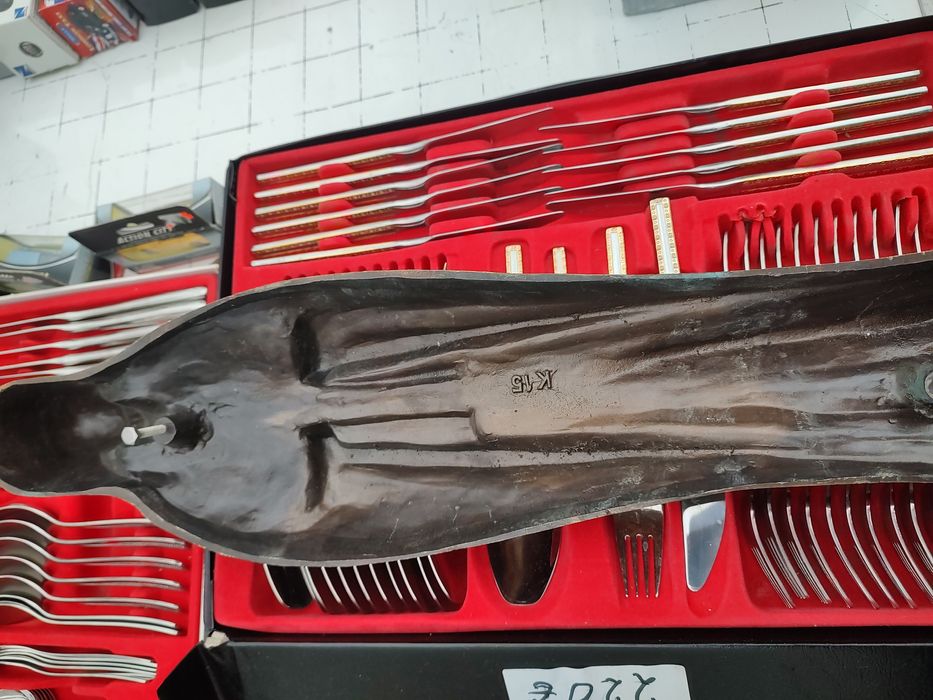 Дева Мария бронз