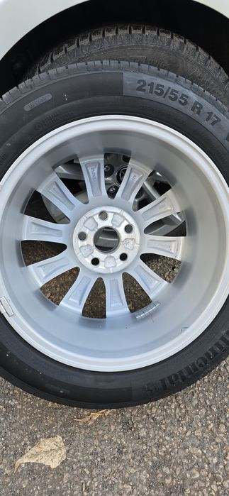 Легкосплавный диск камри 70