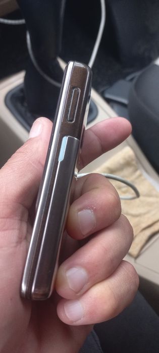 Nokia 6300 arginali xolati zor imeyldan otkan narxi 250000 zaratkasi b