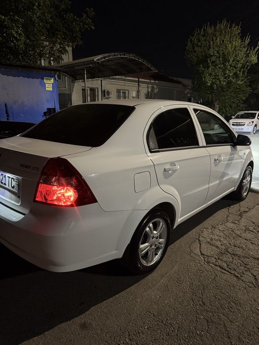 Nexia 3 avtomat gazi bor