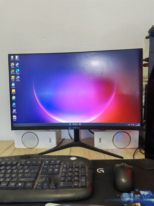 Kompiyuter i5 14600k msi z690 ti wifi ddr 4 cl 16 32gb ozu 850w pitan