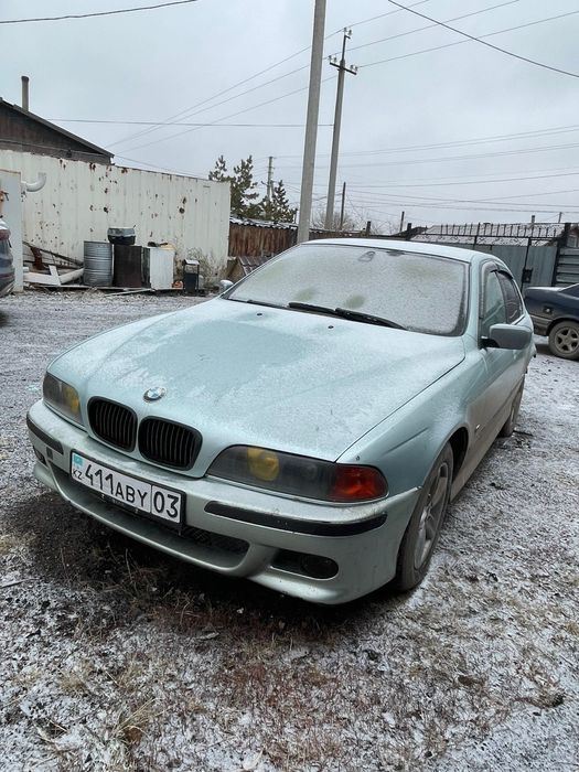 BMW e39 Продам Небольшое дтп в лс