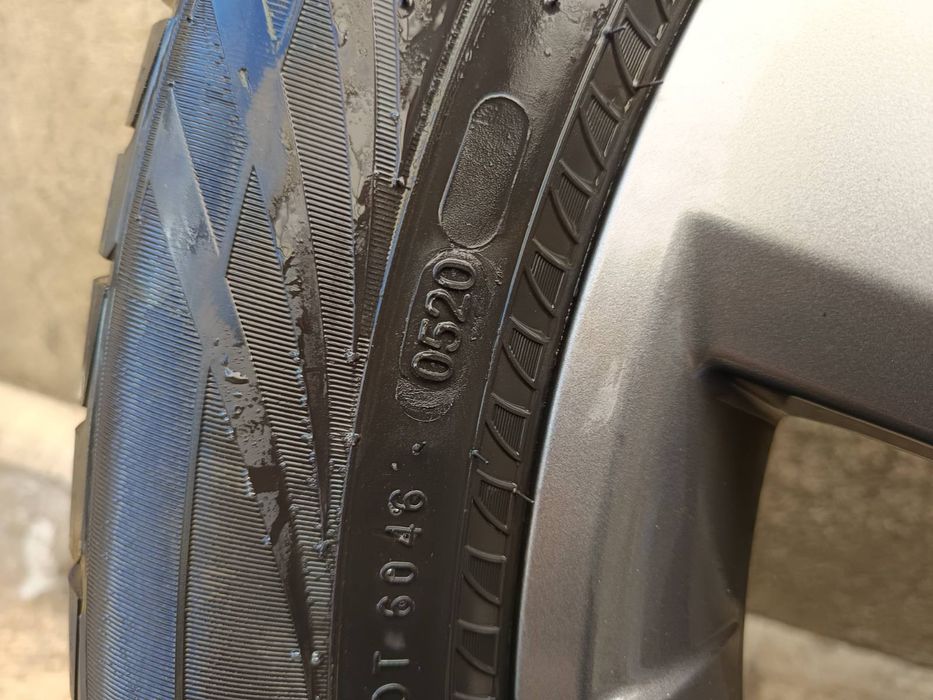 Джанти с летни гуми 20 цола 5x112 от Mercedea ML