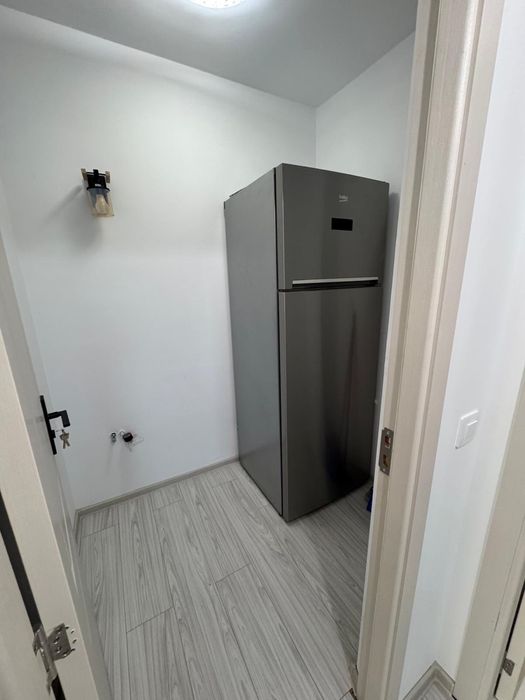 Inchiriez Apartament 3 camere | Bloc Nou |
