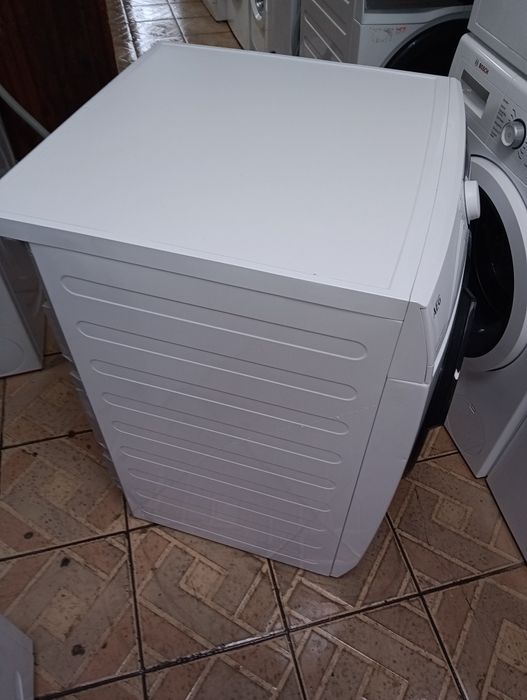 Като нова сушилня с термопомпа АЕГ Aeg Series 8000 A+++ 8кг Гаранция!