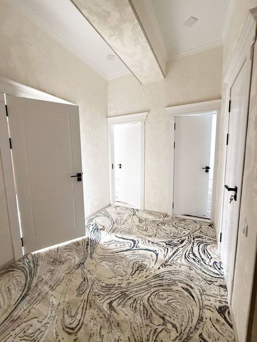 Gulbahor tomonda 2 xonali uy sotiladi